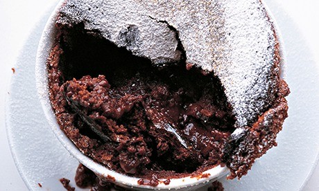 Hot chocolate puddings