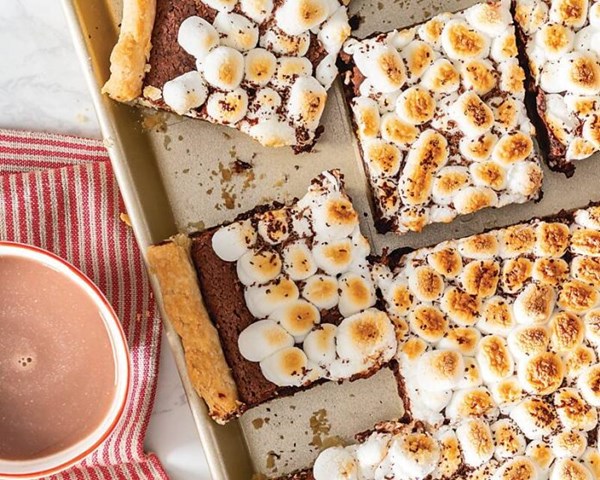 Hot chocolate slab pie