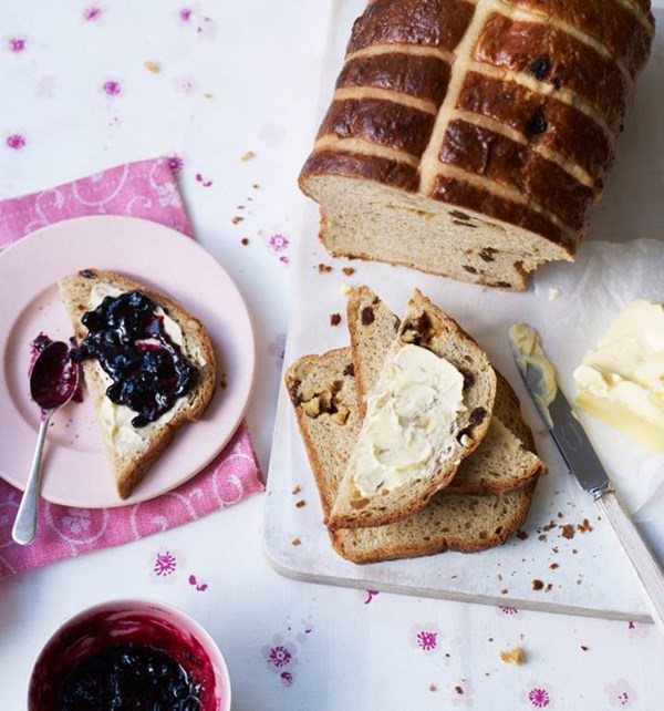 Hot-cross brioche loaf