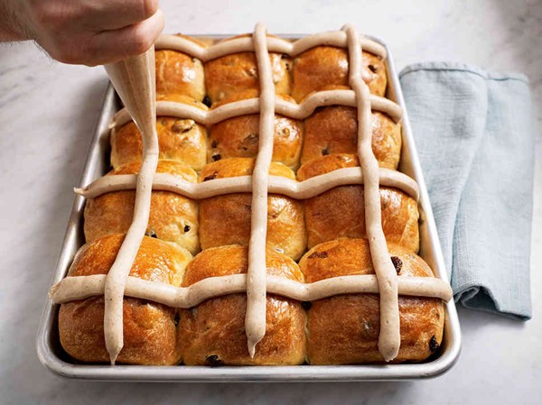 Hot cross buns