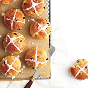 Hot cross buns