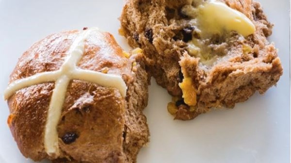 Hot cross buns