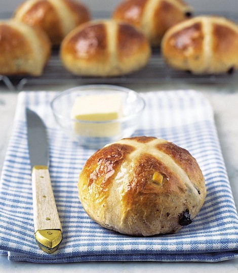 Hot cross buns