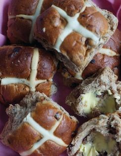 Hot cross buns