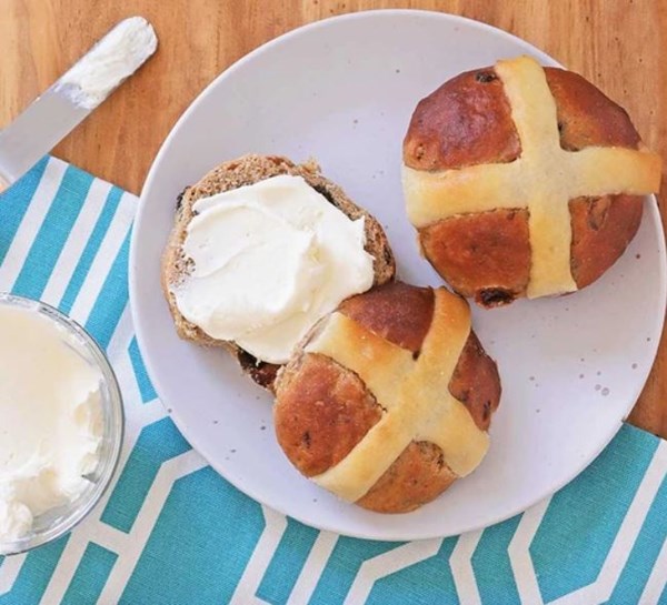 Hot cross buns