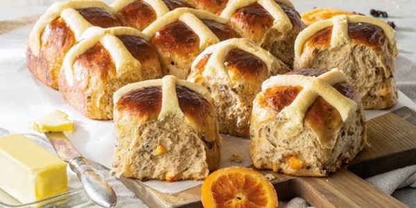Hot cross buns