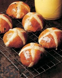 Hot cross buns