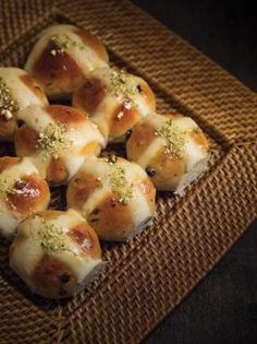 Hot cross buns
