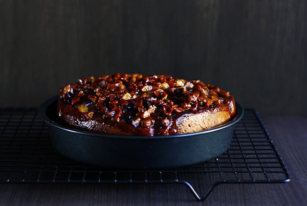 Hot cross sticky buns