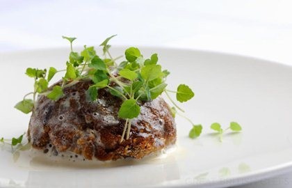 Hot fig mousse