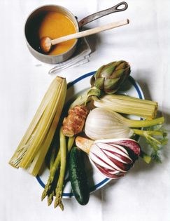 Hot garlic and anchovy dip (Bagna cauda)