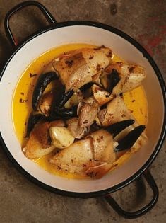 Hot garlic crab claws