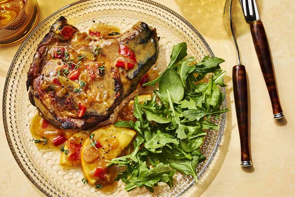 Hot honey-glazed pork chops