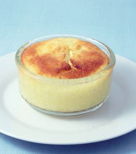 Hot lemon puddings