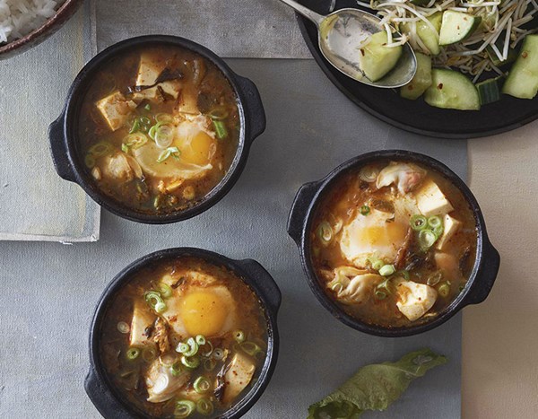 Hot pipi & tofu soup