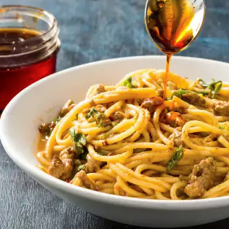 Hot sesame noodles with pork
