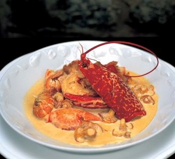 Hot Skye lobster and langoustines with brandy and cream