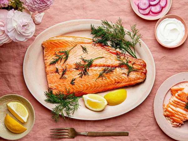 Hot-smoked salmon