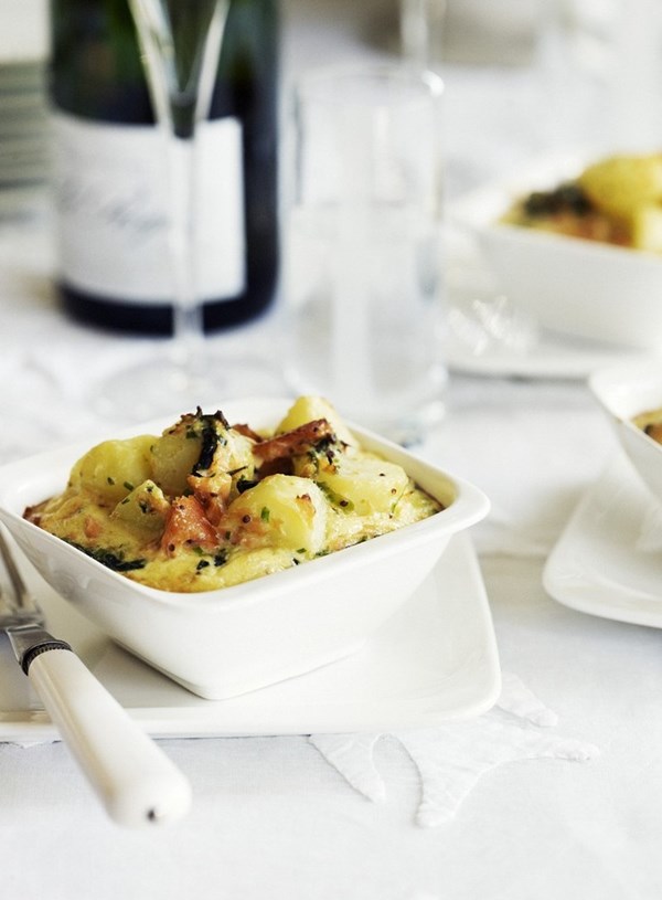 Hot smoked salmon and potato gratins