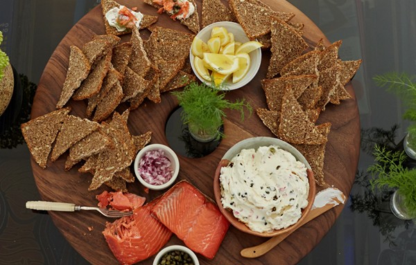 Hot-smoked salmon with caper cream cheese