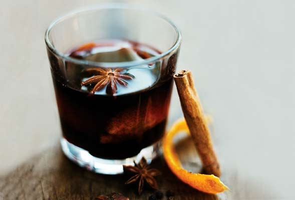 Hot spiced wine
