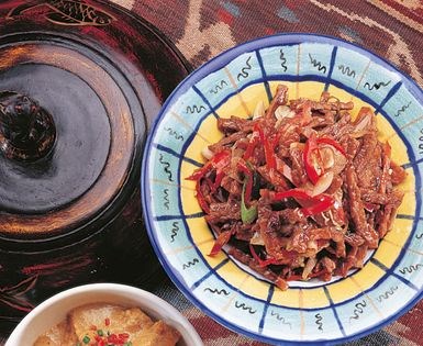 Hot spicy fried tempeh (Sambal goreng tempeh)
