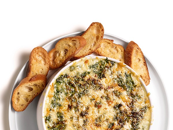 Hot spinach dip with mushrooms