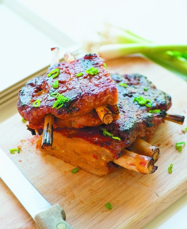 Hot, sweet, and sour seitan ribs with lemongrass bones