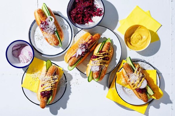 Hotdogs with spicy slaw