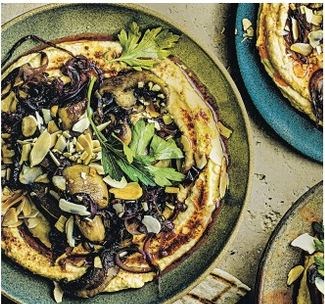 Houmous with smoked chilli butter, crispy mushrooms & caramelised onion