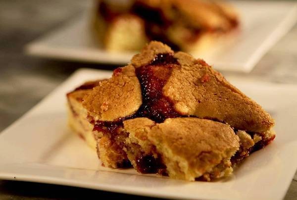 House of Bread's berry bar
