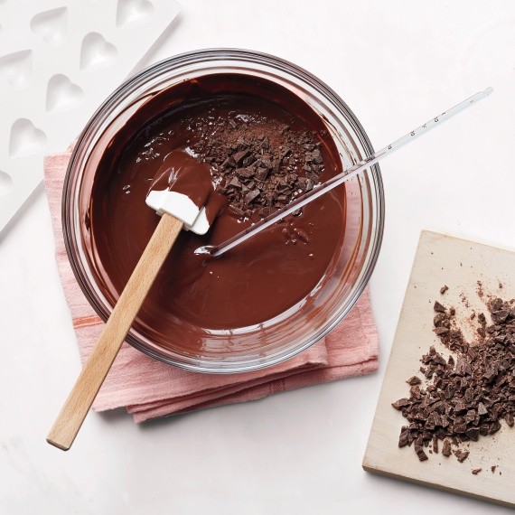 How do I temper chocolate?