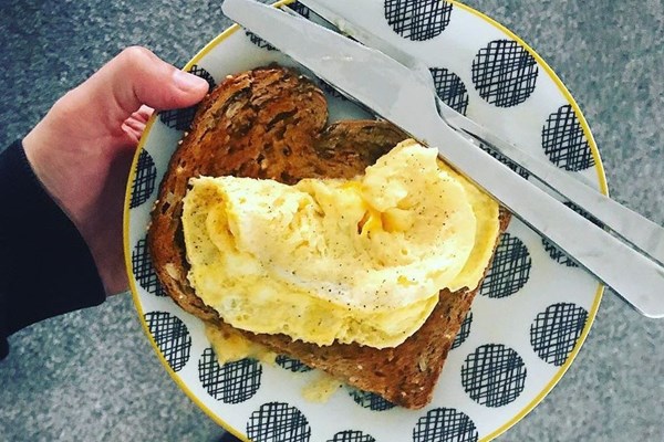 How to cook eggs (any style) in the microwave