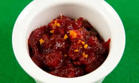 How to cook perfect Christmas dinner: cranberry sauce