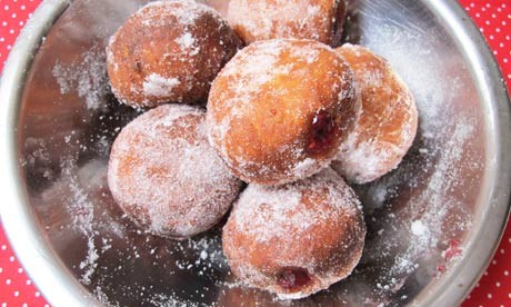 How to cook perfect jam doughnuts