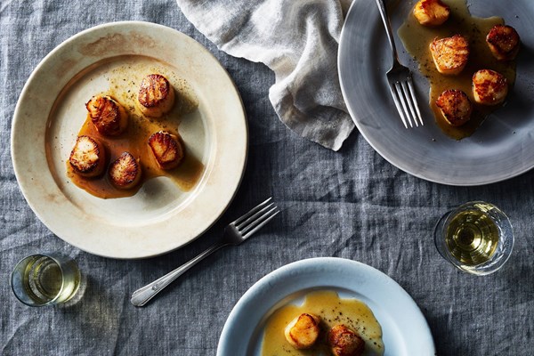 How to cook sea scallops