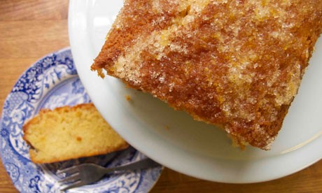 How to cook the perfect lemon drizzle cake