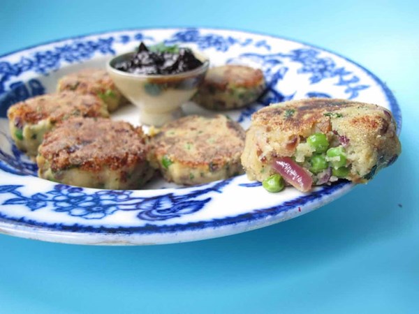How to cook the perfect aloo tikki
