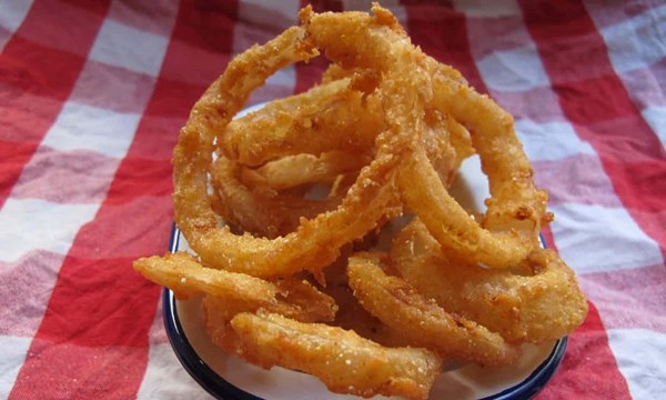 How to cook the perfect onion rings