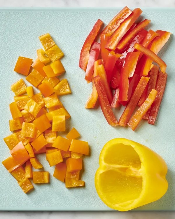 How to cut a bell pepper