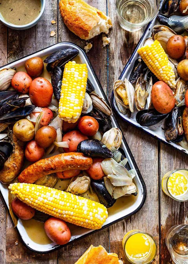 How to do a New England clambake at home