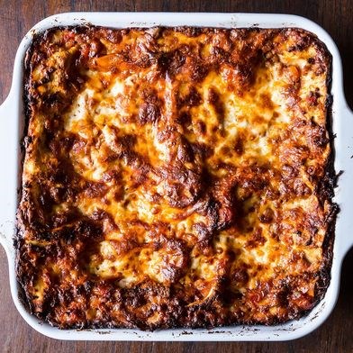 How to freestyle your own golden, bubbly lasagna