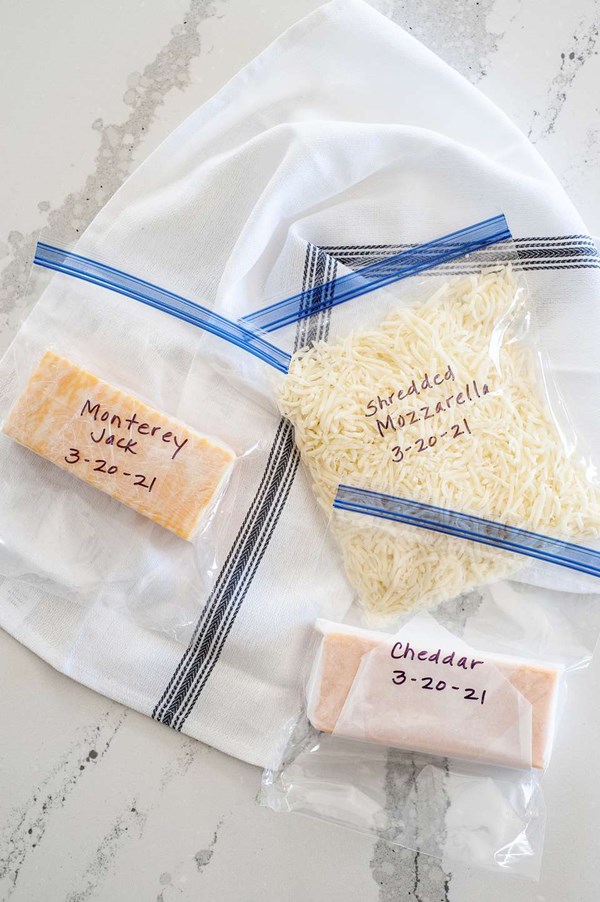 How to freeze cheese