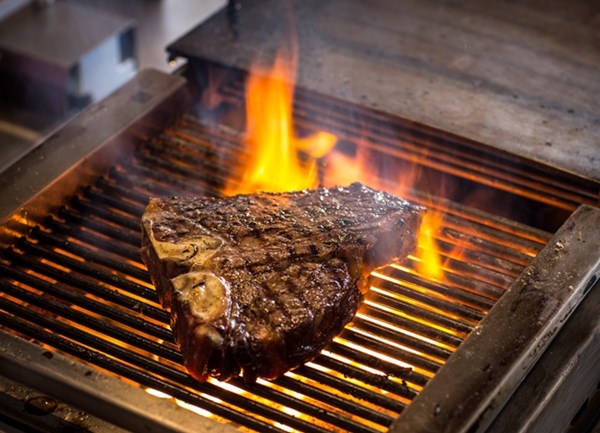  How to grill a T-bone steak