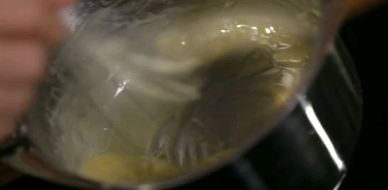 How to make a beurre blanc