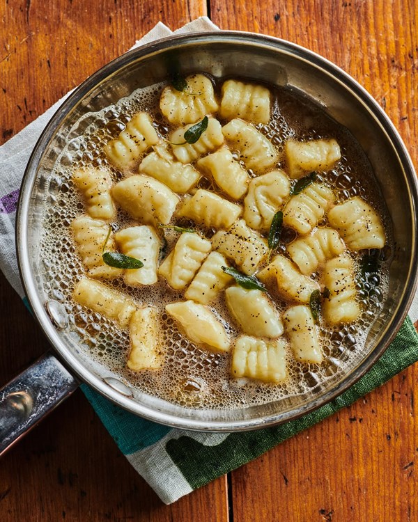 How to make a brown butter and sage sauce