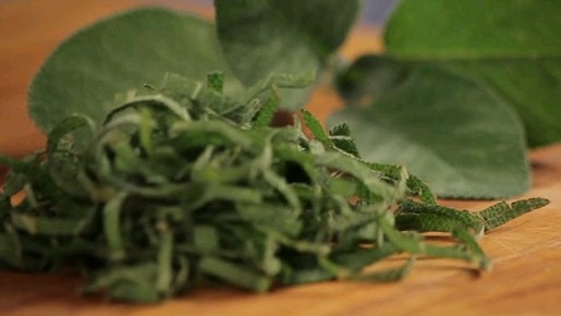 How to make a chiffonade