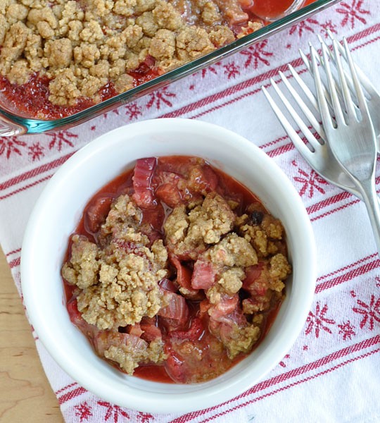 How to make a fruit crumble with any kind of fruit