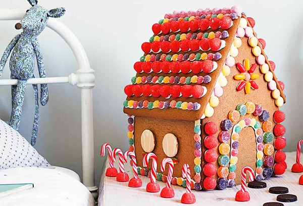 How to make a gingerbread house