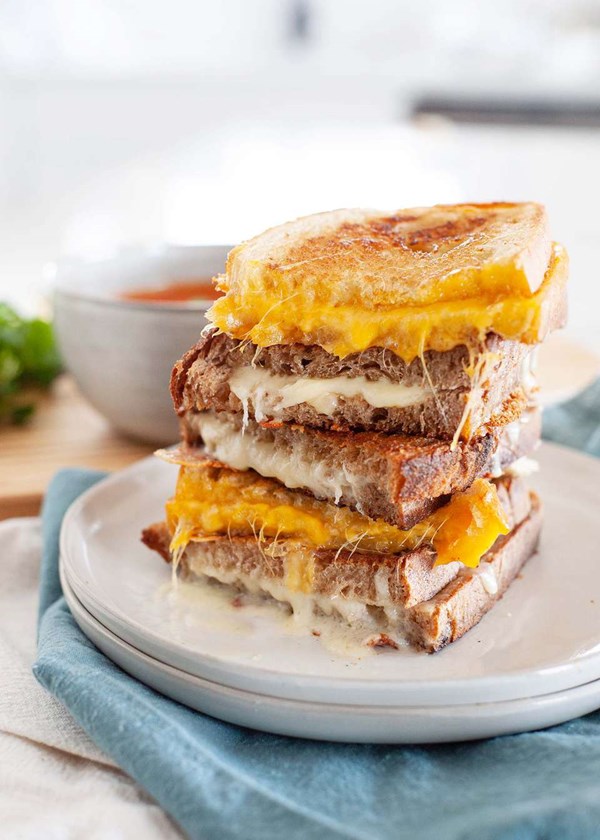 How to make a grilled cheese sandwich